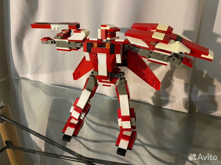 Lego робот-трансформер