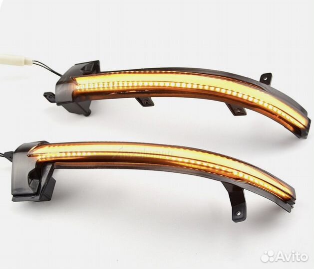 Динамические поворотники Volkswagen Touareg 2