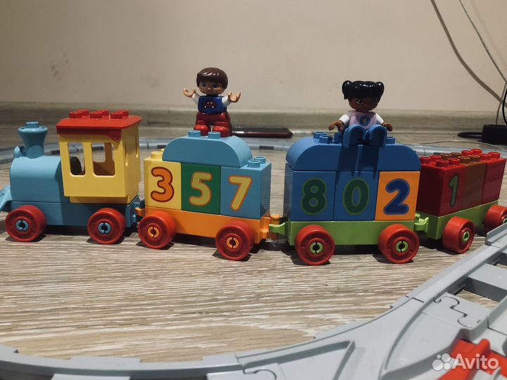 Lego duplo паровозик