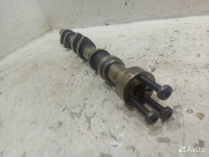 Распредвал выпускной