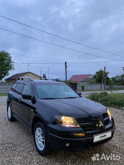Mitsubishi Outlander 2.4 AT, 2004, 242 714 км