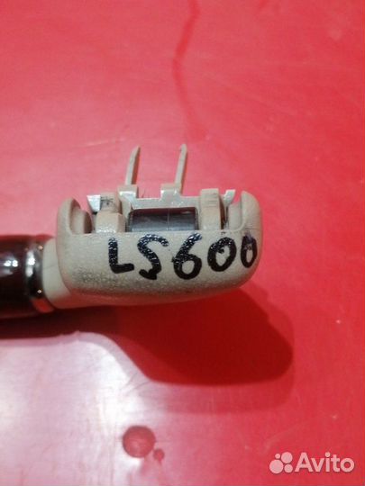 Ручка внутренняя потолочная Lexus Ls