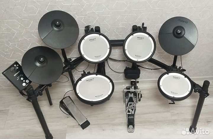 Электронная барабанная установка Roland TD-1DMK