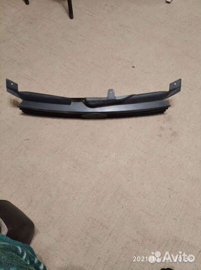 Решётка радиатора бу калина