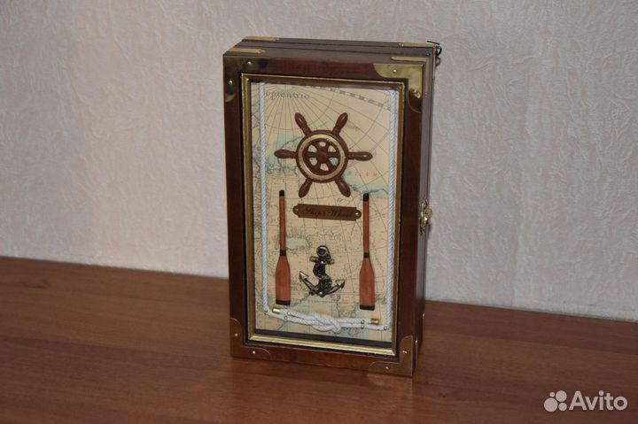 Ключница, рога косули, бамбук, ваза