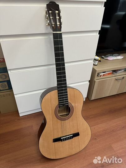 Гитара Hohner hc06