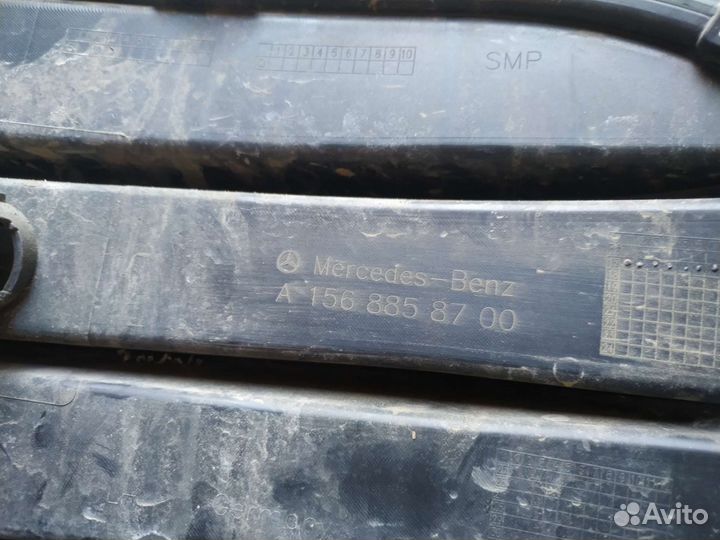 Решётка бампера левая Mercedes GLA X156