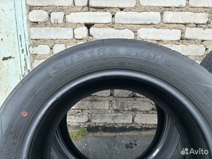 ChaoYang SU318A 215/60 R17 110K