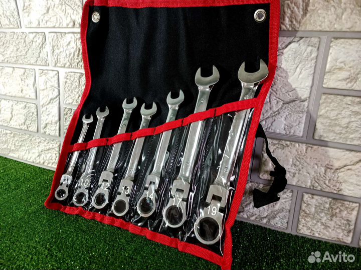 Набор ключей с трещоткой