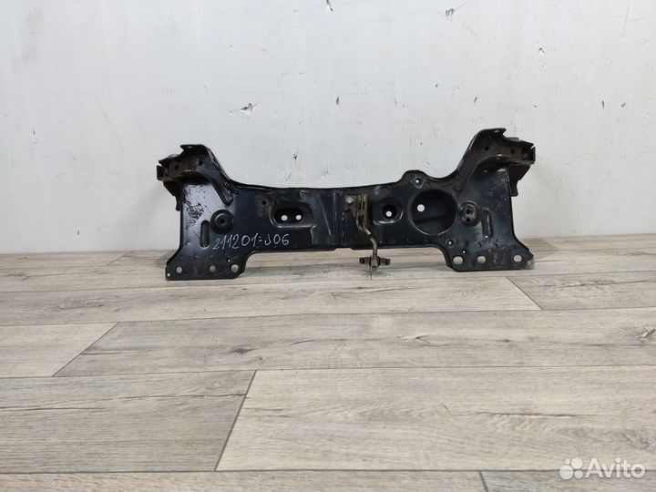 Балка передняя подрамник Albea Альбеа