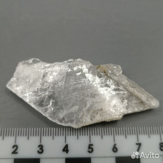 Кристалл гипса для коллекции