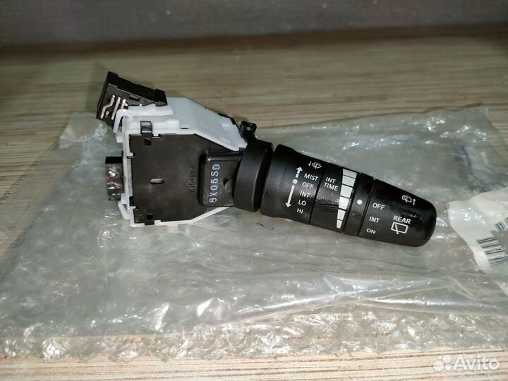 Переключатель в сборе Nissan 25260-JM00E