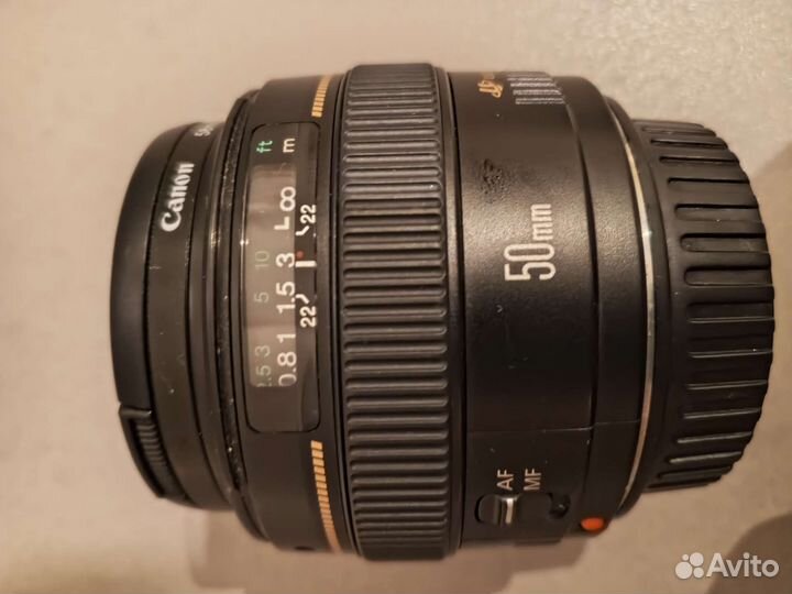 Объектив canon 50mm 1.4