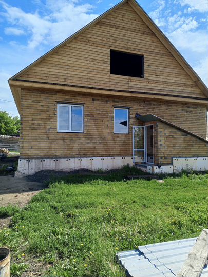 Дом 250 м² на участке 11 сот.