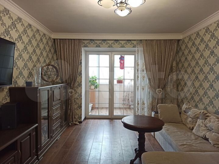 3-к. квартира, 102 м², 7/18 эт.