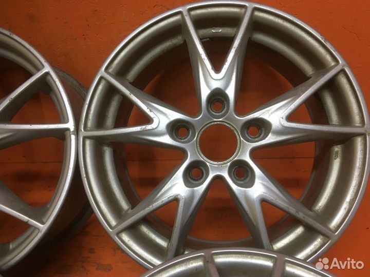 Диски Mazda 15 диаметр 5х114,3, цо 67,1