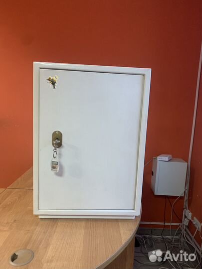 Шкаф металлический шам