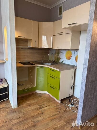 Продам кухонный гарнитур бу