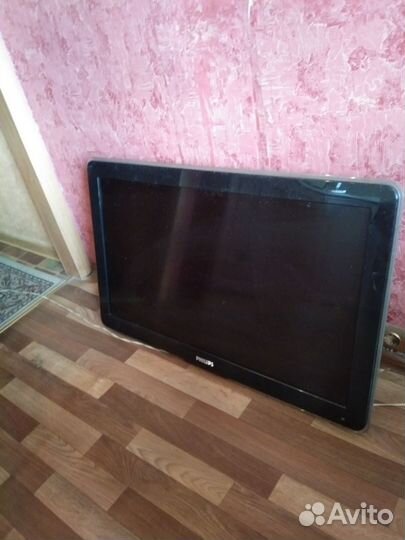 Телевизор на запчасти