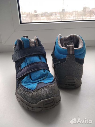Ботинки детские Quechua. Размер 28