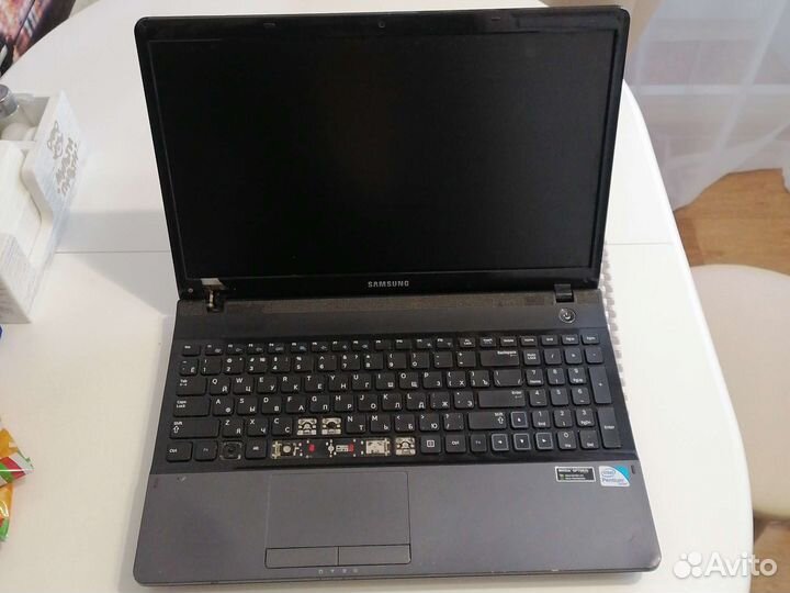 Ноутбук на запчасти