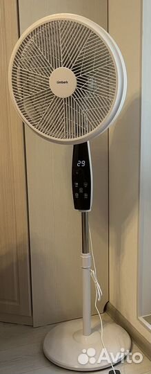 Напольный вентилятор Timberk с пультом