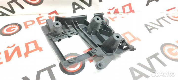 Крепление бампера заднее левое Audi A6 4G CGW