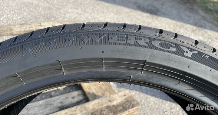 Pirelli Powergy 255/35 R20