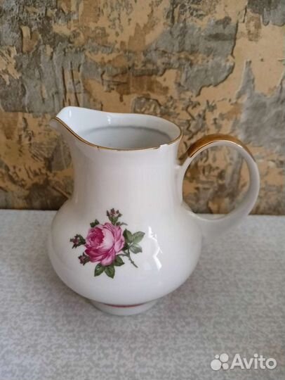 Молочник фарфор, деколь, ГДР. германия