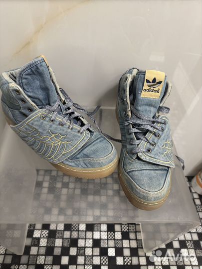 Кроссовки adidas jeremy scott