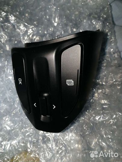 Переключатель на рулевом колесе