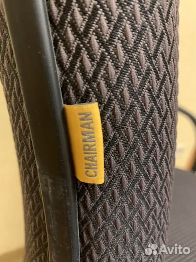 Офисное кресло