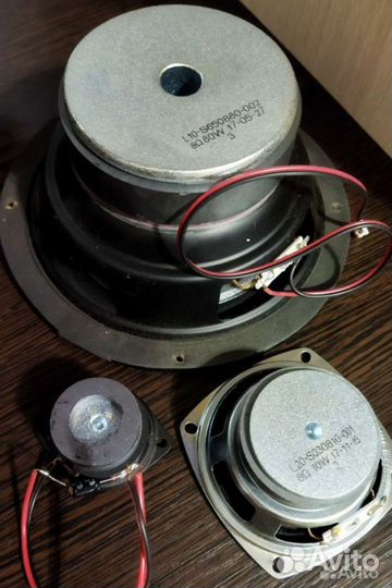 Акустические колонки Sven