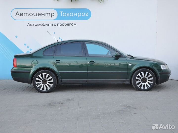 Volkswagen Passat 1.6 МТ, 1999, 200 000 км