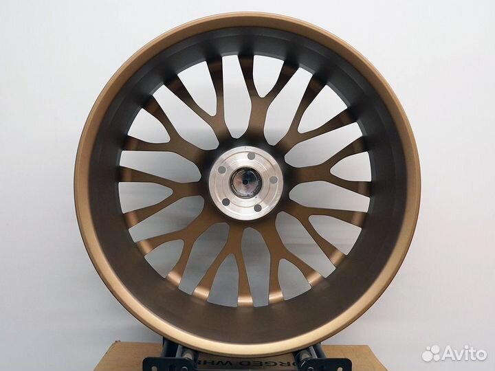 Кованые диски Xiaomi SU7 R19