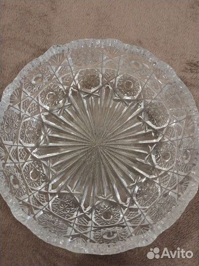Хрустальные вазы салатники