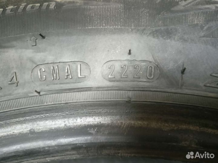 Nexen Winguard WinSpike WH62 215/60 R17