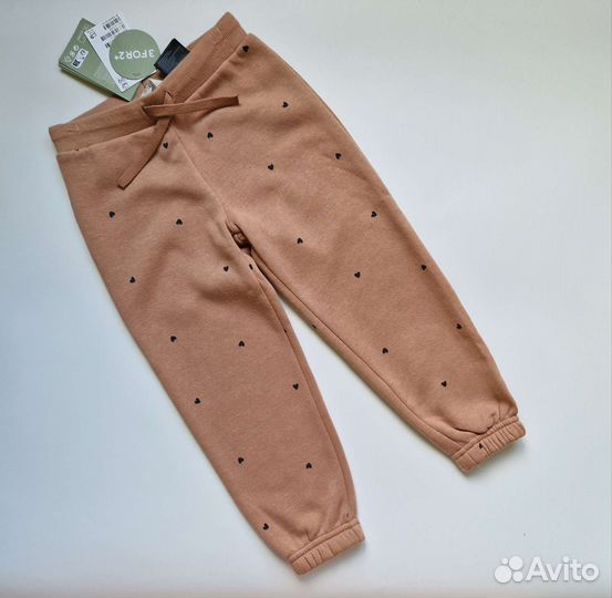 Джоггеры для девочки 98р