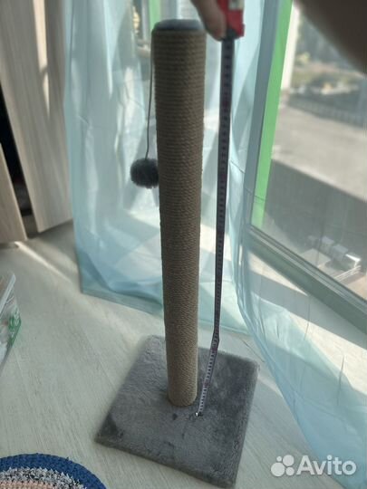 Когтеточка для кошек 77 см+ миски, игрушка