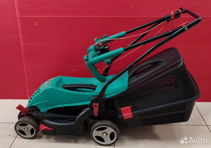 Газонокосилка электрическая Bosch Rotak 370 ER