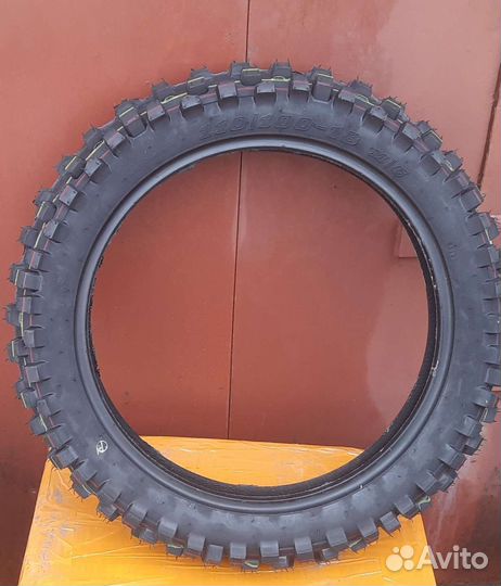Покрышка 110/100 18
