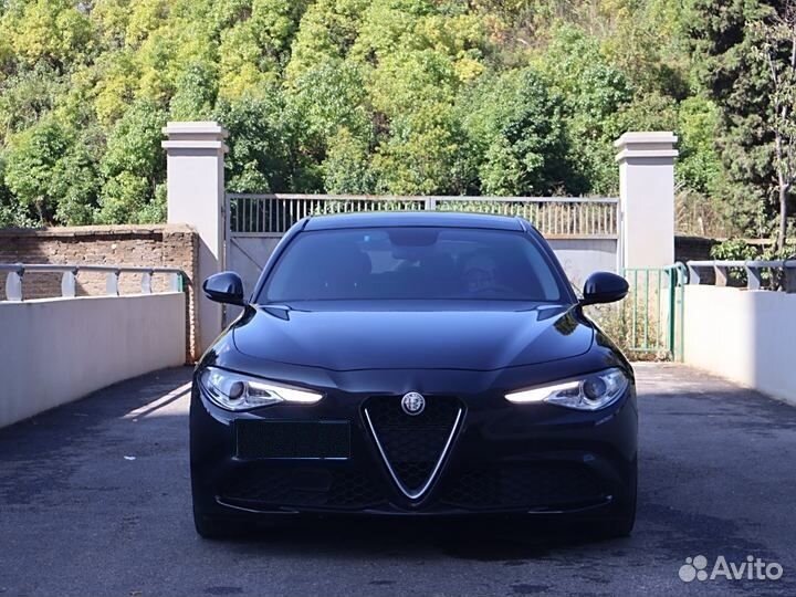 Alfa Romeo Giulia 2.0 AT, 2021, 38 000 км