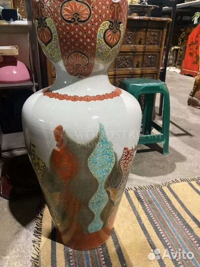 Ваза. Шинуазри. Антиквариат. Винтаж