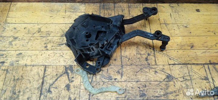 Механизм управления заслонками отопителя Bmw X3