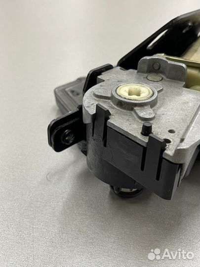 Замок багажника BMW E53