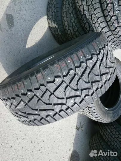 Pirelli Ice Zero 295/40 R21 111H