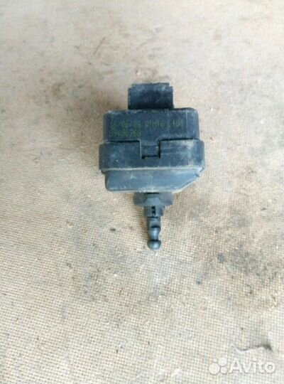 Toyota Rav4 /Yaris/Vitz корректор фар