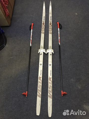 Беговые лыжи