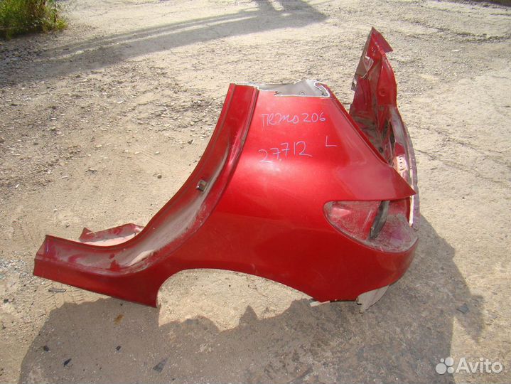 Крыло заднее левое Peugeot 206