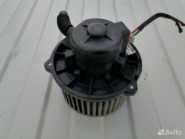 Моторчик печки Kia Spectra